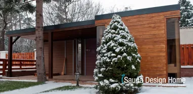 Venkovní kombinovaná sauna s přístřeškem Venkovní kombinovaná sauna s přístřeškem