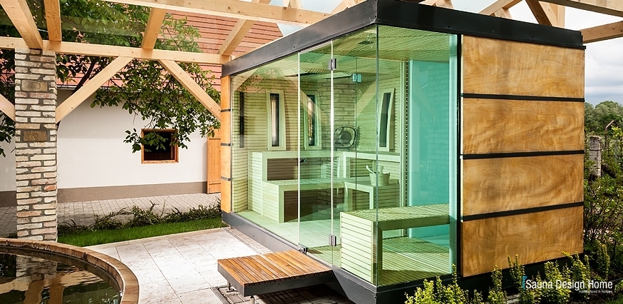 Moderní venkovní sauna 