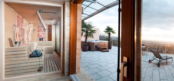 Wellness zahrada, kombinovaná sauna, plánování a stavba sauny v jedné ruce